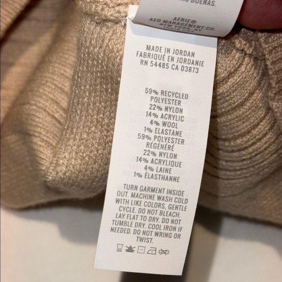 Aerie NWOT Women's Cropped Reversible Off-Shoulder Ribbed Sweater Tan small - Picture 5 of 7